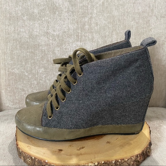 7 For All Mankind Womens Grey Wool Lace Up Wedge Heel Ankle Booties Size 8 1/2M - Picture 1 of 10